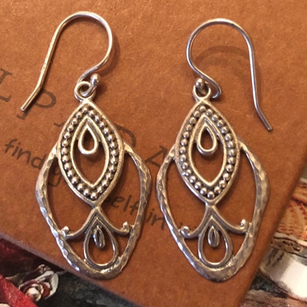 Silpada Sterling Silver Art Deco Earrings W2794 92$